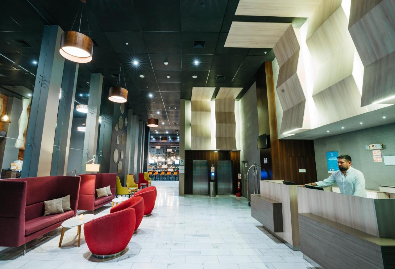 Bth Rebel Tacna Hotel Bagian luar foto