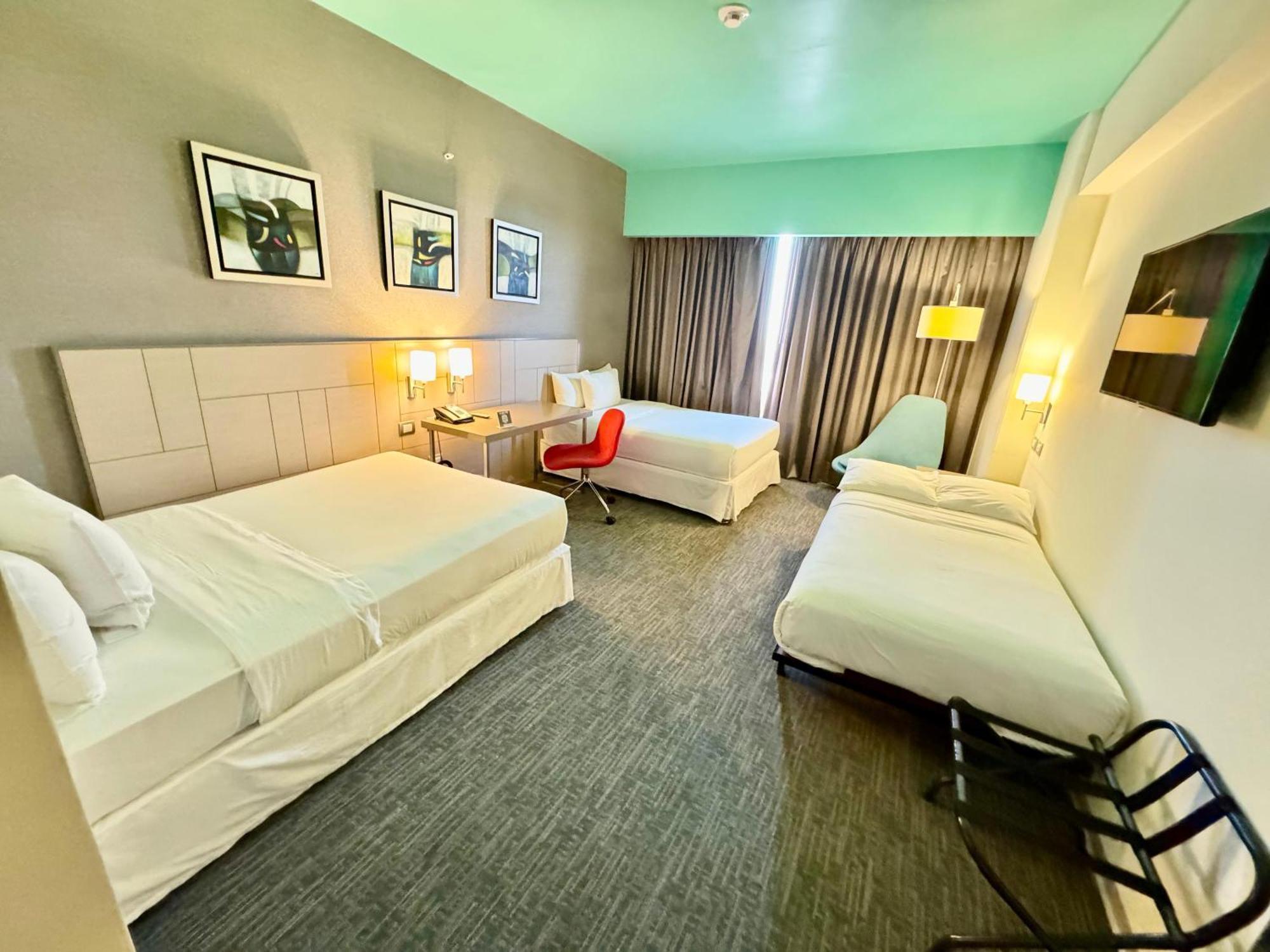 Bth Rebel Tacna Hotel Bagian luar foto